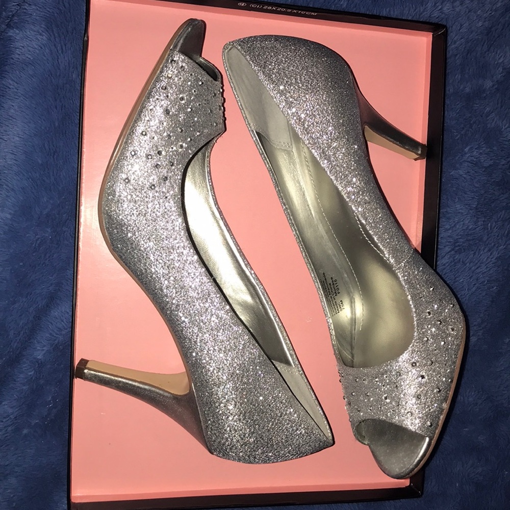 3.5 inch heels